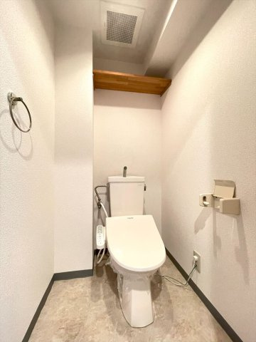 シャトー春日部B棟のトイレ