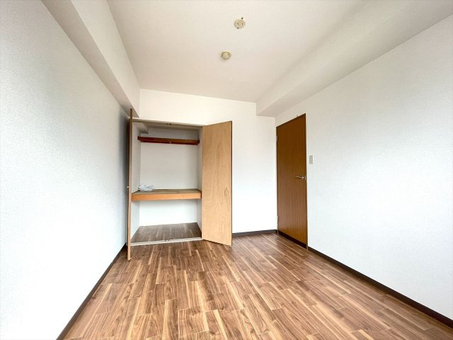 シャトー春日部B棟の寝室