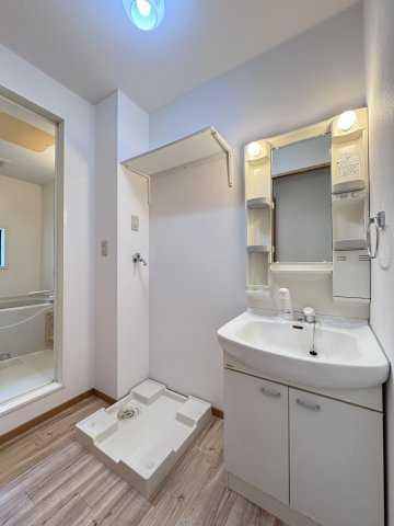 ヴィラージュ・プロバンスAの洗面所