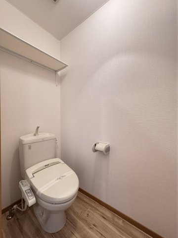 ヴィラージュ・プロバンスAのトイレ