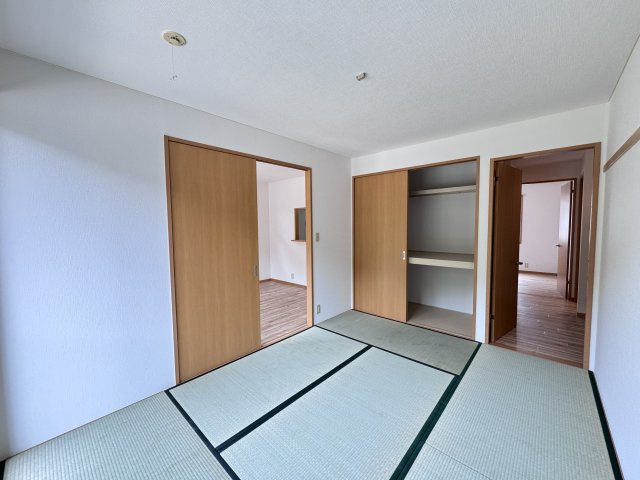 ヴィラージュ・プロバンスAの和室