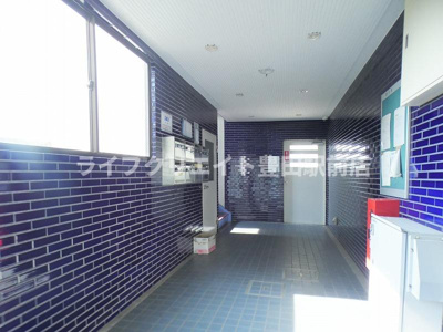 【ロビー】 | ブルーパールビル