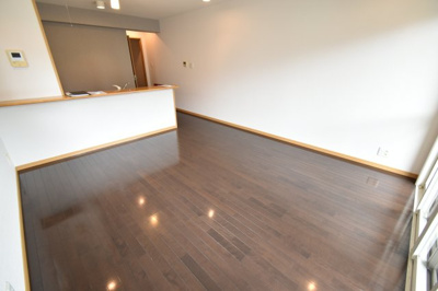 【居間・リビング】 | ヴィラ中今泉