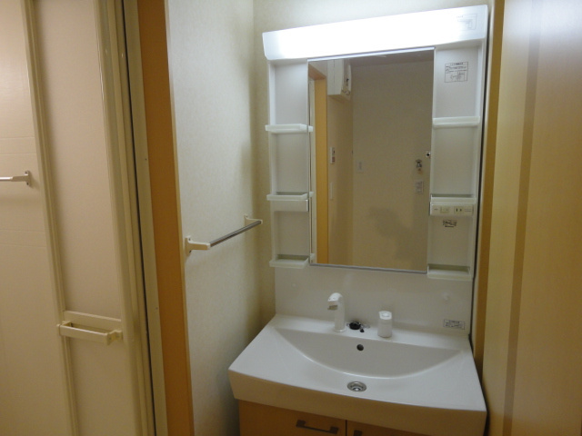 ハウスソレイユの洗面所|洗髪洗面化粧台