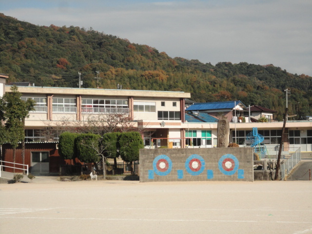ハウスソレイユの周辺|周南市立桜田幼稚園（幼稚園）まで583ｍ