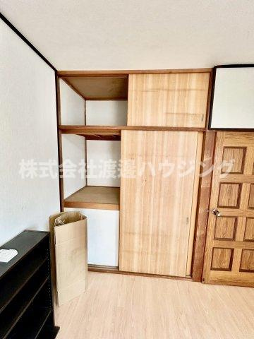 三和町2丁目戸建の収納