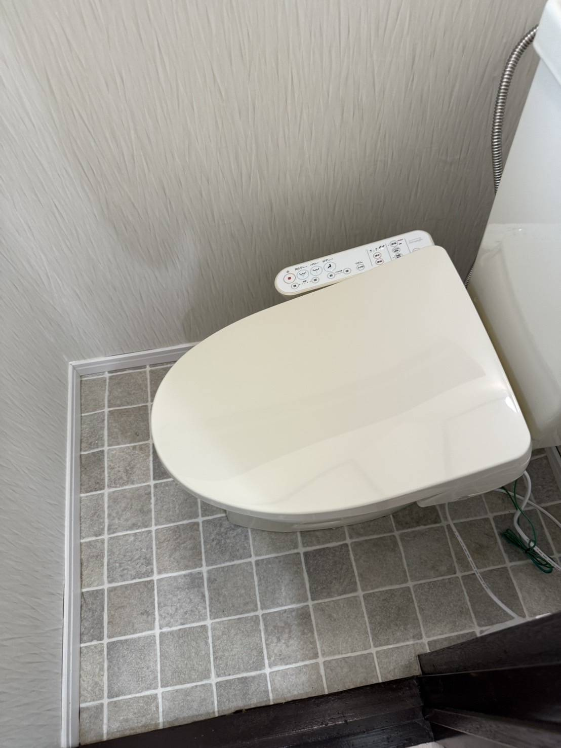 下市場町　戸建のトイレ