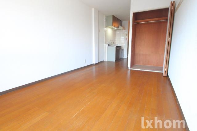 カースル安田の居間・リビング|使いやすいリビングです