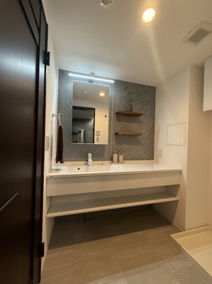 【独立洗面台】 | フォルム錦小路 | リフォーム済