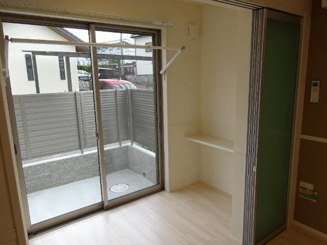 サンローズⅡのバルコニー|インナーテラス（イメージ）