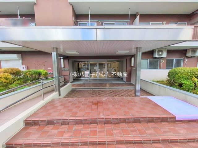 祝　成約済み　第一八王子ハイツ　八王子市　中古マンションのエントランス|～仲介手数料無料☆八王子ひなた不動産～第一八王子ハイツ