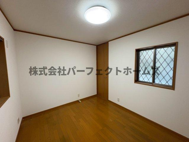 田井町戸建　賃貸の居間・リビング|おしゃれな居間です