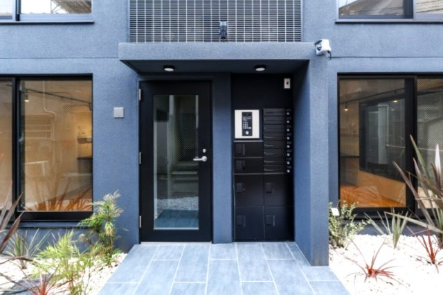 trias146のエントランス