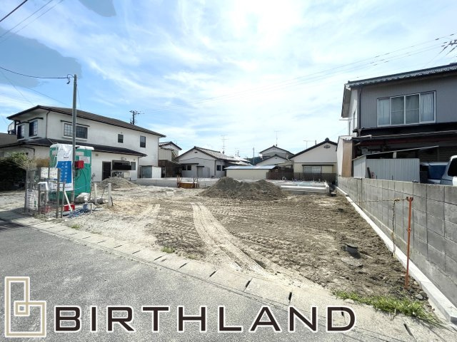 新築戸建・建売　南相馬市原町区日の出町　CRADLE GARDEN　全2棟の前面道路含む現地写真