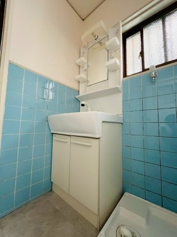 野田通貸家の洗面所