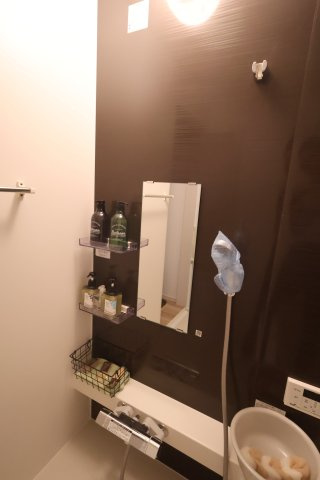 《仲介手数料無料》久喜市本町６丁目4-9新築一戸建てLIGAREの浴室|撮影日 2025年10月4日 12:50 曇り