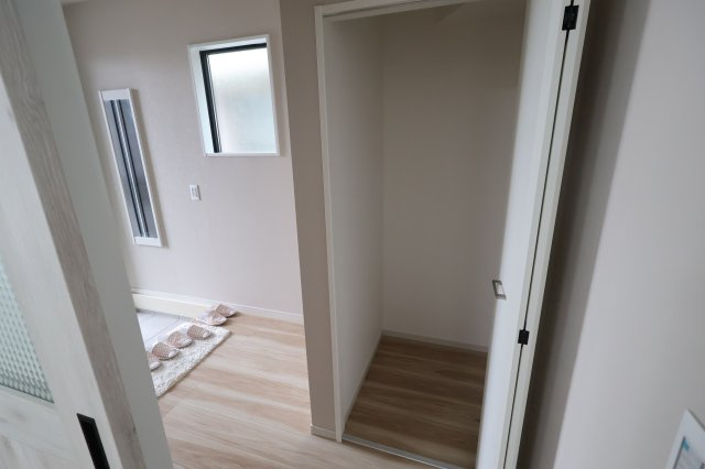 《仲介手数料無料》久喜市本町６丁目4-9新築一戸建てLIGAREの内装|撮影日 2025年10月4日 12:50 曇り