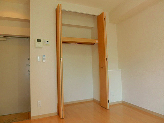 ビリオン日暮の収納