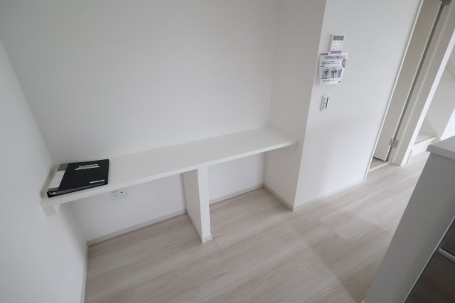 【内装】 | 《仲介手数料無料》久喜市本町６丁目4-9(2号棟)新築一戸建てLIGARE | 撮影日 2025年10月4日 12:50 曇り