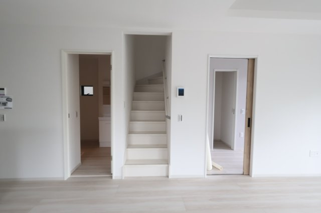 【内装】 | 《仲介手数料無料》久喜市本町６丁目4-9(2号棟)新築一戸建てLIGARE | 撮影日 2025年10月4日 12:50 曇り