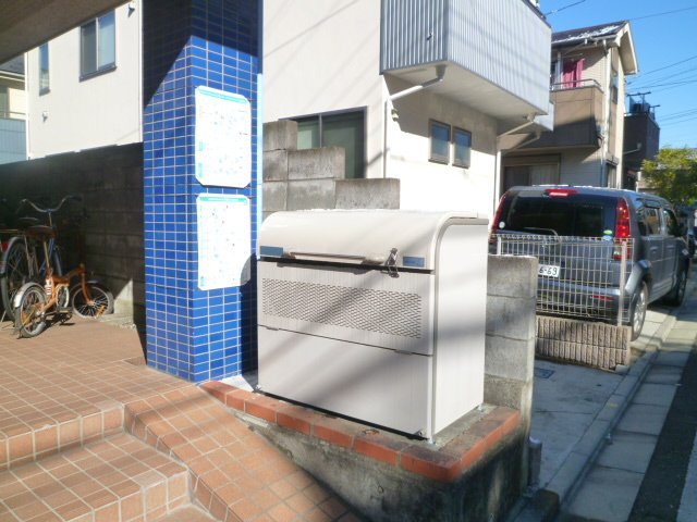 敷地内にございますごみ置場です♪