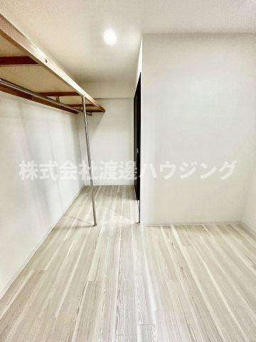 内田ロイヤルハイツの収納|ウォークインクローゼット