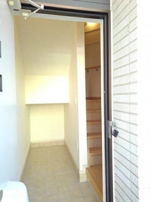 【玄関】 | アンソレイエ | 落ち着いた玄関です