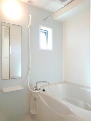 【浴室】 | アンソレイエ | きれいなお風呂です