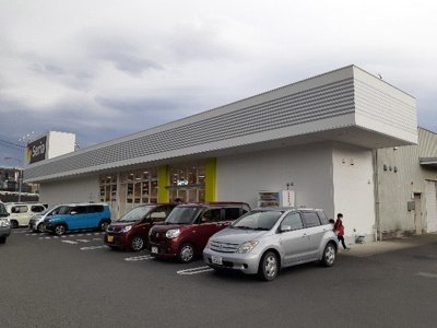 【周辺】 | ベルローズ・Ⅰ | １００円ショップセリア 松野店まで1200m