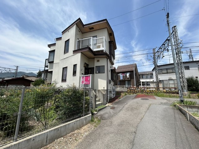 中古戸建　長野市三輪四丁目の外観