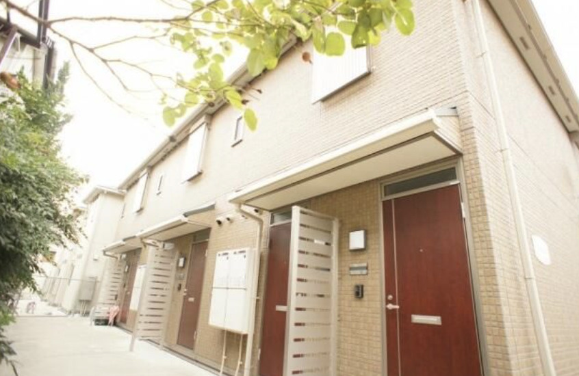 ドミール西台のエントランス