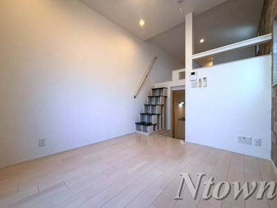 【居間・リビング】 | アミティエフレール神明町 | おしゃれな居間です