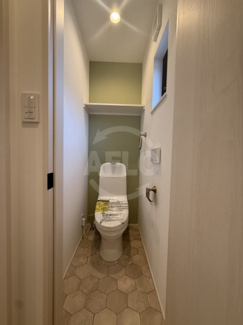 【トイレ】 | 住吉１丁目戸建 | 住吉１丁目戸建　トイレ