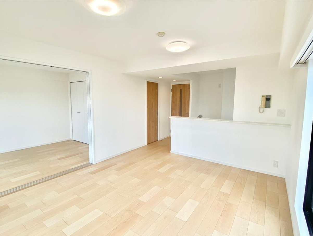 アドヴァンス鶴見サウスアヴェニュー【仲介手数料無料】ルーフバルコニー