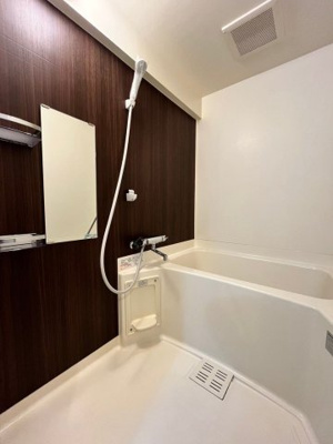 【浴室】 | アイヴェール平尾 | 別号室の写真になります。現況優先。