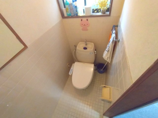 細川町柴田様貸事務所のトイレ