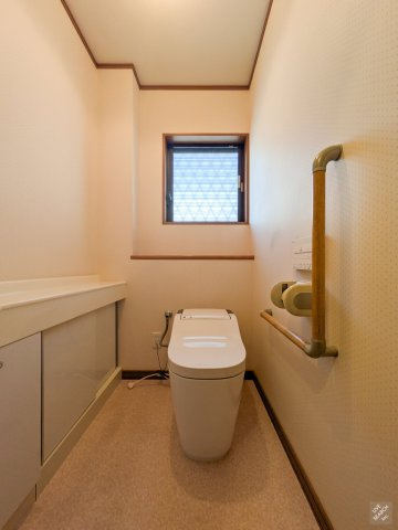 茨木市白川２丁目一戸建のトイレ|１階トイレです。