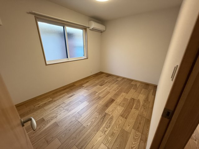 上野東ローズAの子供部屋