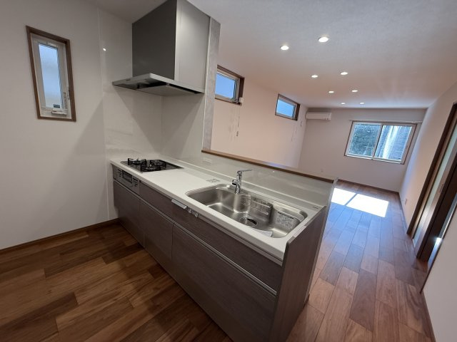 上野東ローズAのキッチン