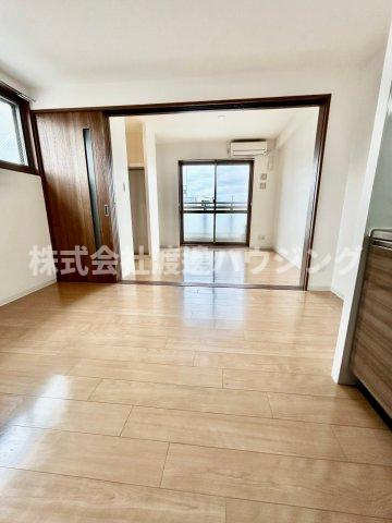 カンパニオ江坂の内装