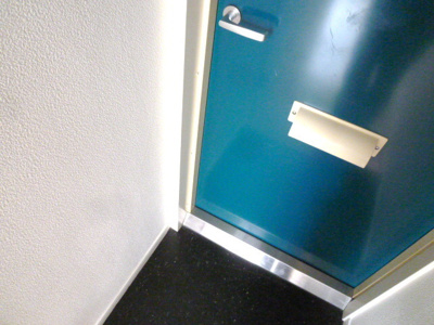 【玄関】 | レオパレス清水