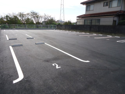 【駐車場】 | メゾン・エトワール 1LDKBHTW