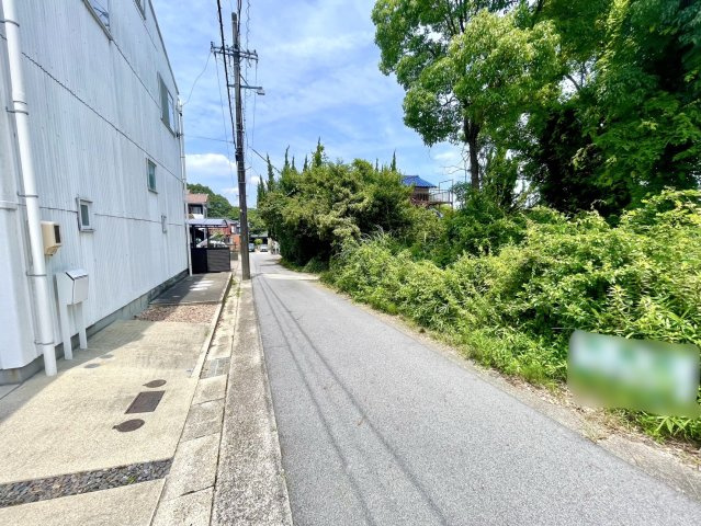 長久手市岩作三ヶ峯土地の前面道路含む現地写真