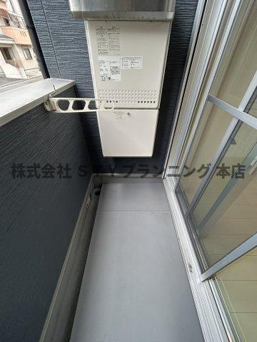 仲介手数料０円！Casa domani 八熊のバルコニー