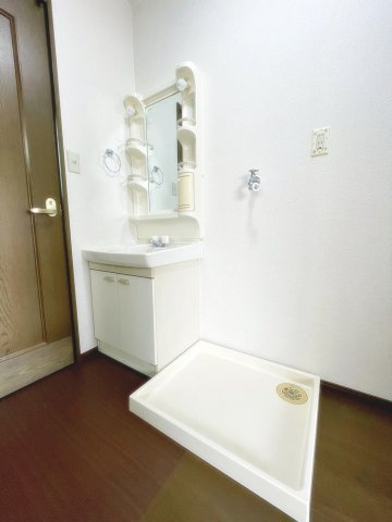 ユートピアの洗面所|コンパクトで使いやすい洗面所