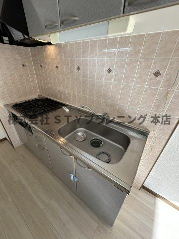仲介手数料０円！プラティーク　ヴィラのキッチン