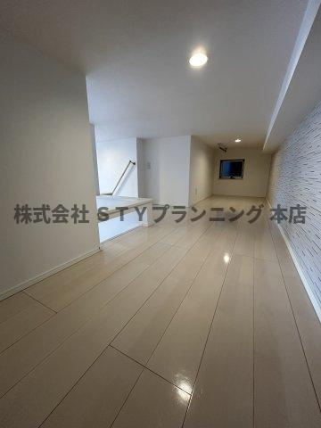 仲介手数料０円！i-smart 1の洋室