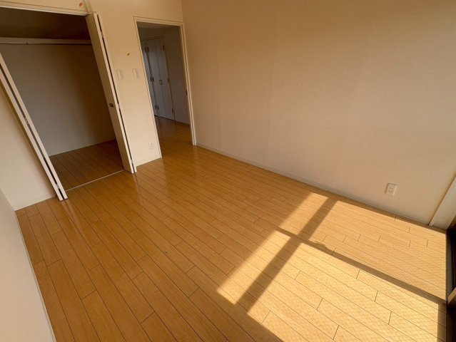 ホワイトホークの居間・リビング