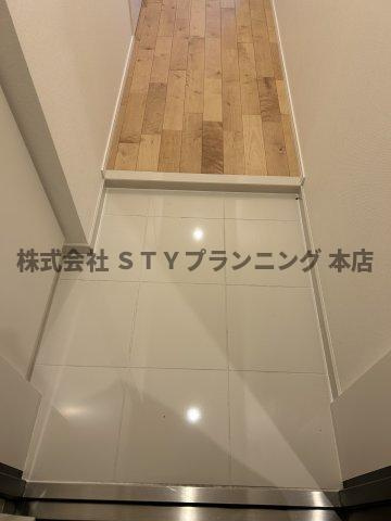 仲介手数料０円！ＣＯＺＹ阿由知通の玄関