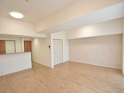 アーバンビュー渚ガーデンタワーヴィレッジ２番館の居間・リビング